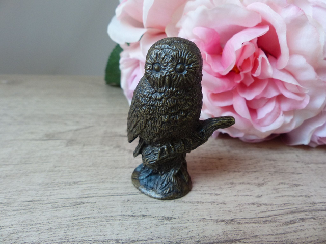 Ancien et rare chouette miniature en laiton The Franklin Mint 1988, chouette sur une branche collection bibelot oiseau objet de vitrine