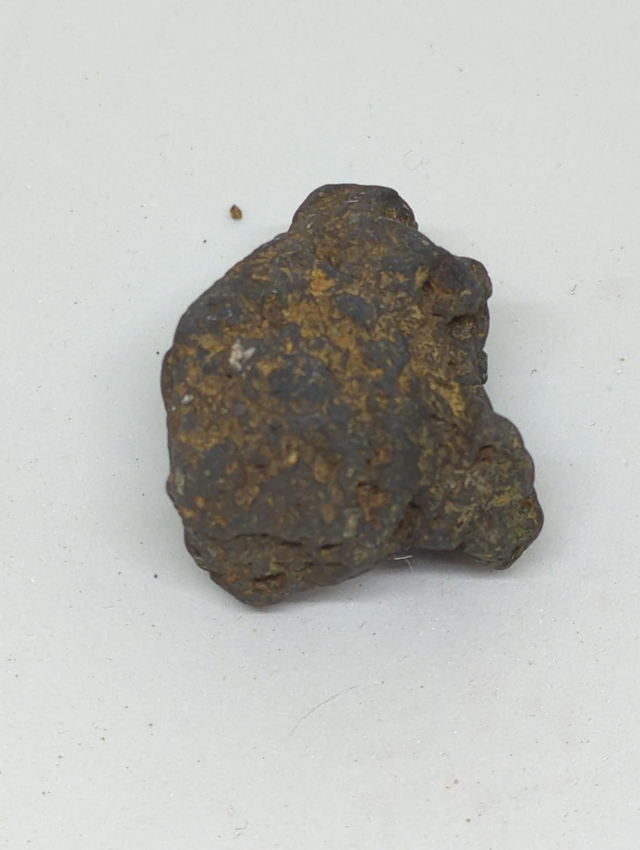 LA003 Pierre de Lave 