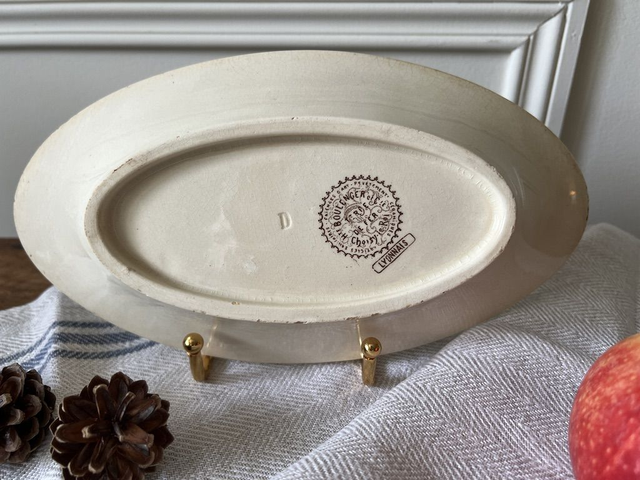 LYONNAIS - Ravier aux oiseaux de la manufacture de Choisy le Roi - Terre de Fer