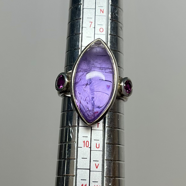 Bague en argent et Améthyste - Taille 58