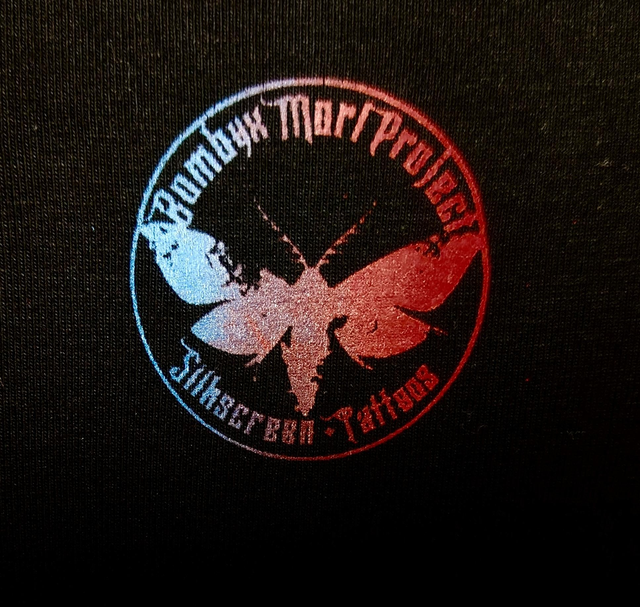 Bermuda Men en Coton bio "Sharkattack Red Sunset !"