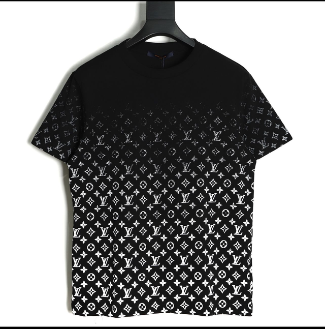 Mens LV T shirt