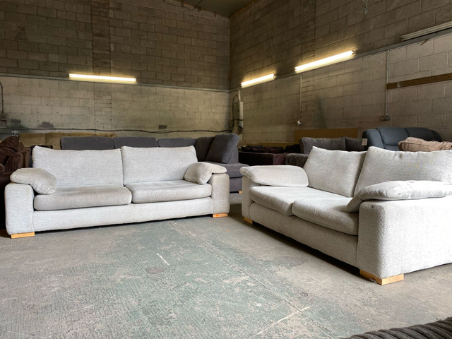 3+2 Sofa Suite #U1209
