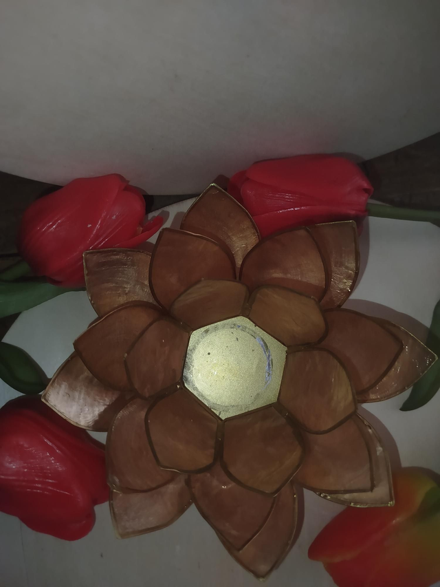 🌺 Bougeoir Lotus jaune – Lumière &amp; Intuition 