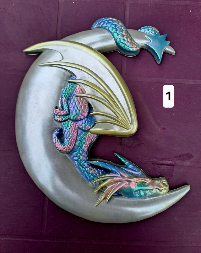 DRAGON MOON WALL PLAQUE 