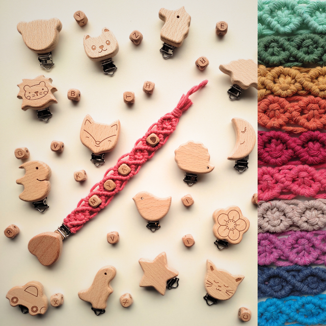 Attache-tétine personnalisé