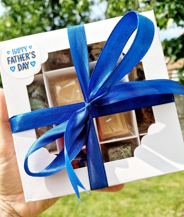 Father&#039;s Day Fudge Box