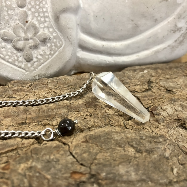 Pendule mini en cristal de roche 