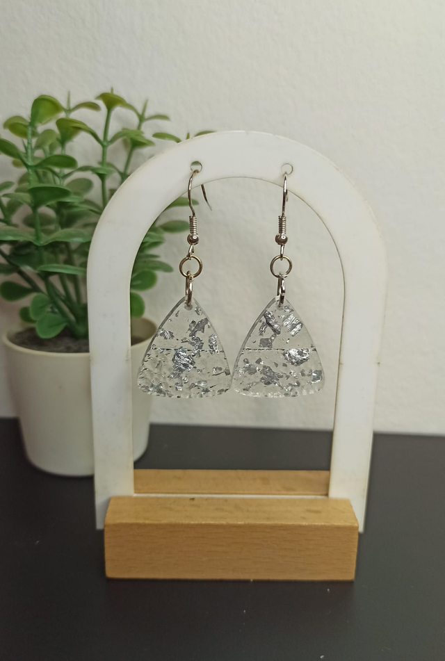 Boucle d&#039;oreille S (N09)