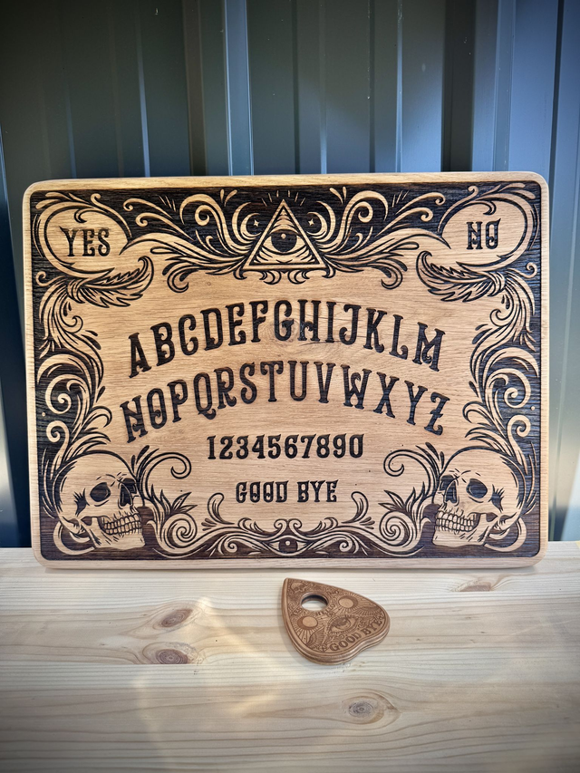  Planche de Ouija