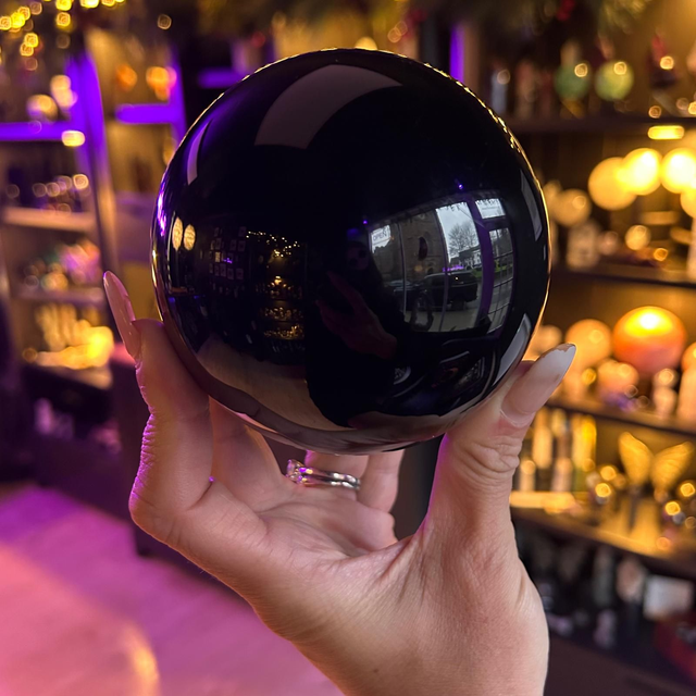 Obsidian Sphere R59F
