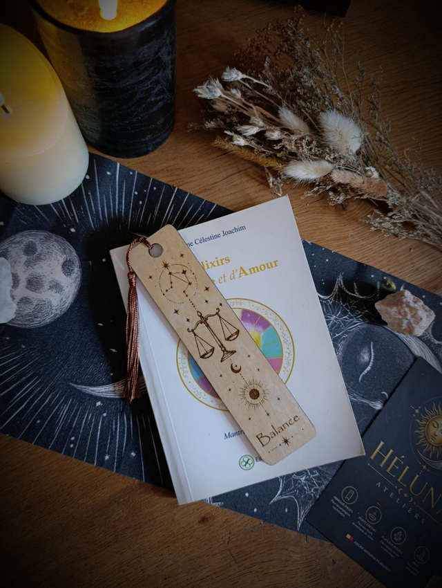 Marque-page Balance en tilleul