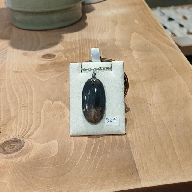 Pierre du Soleil Noir - Tanzanie