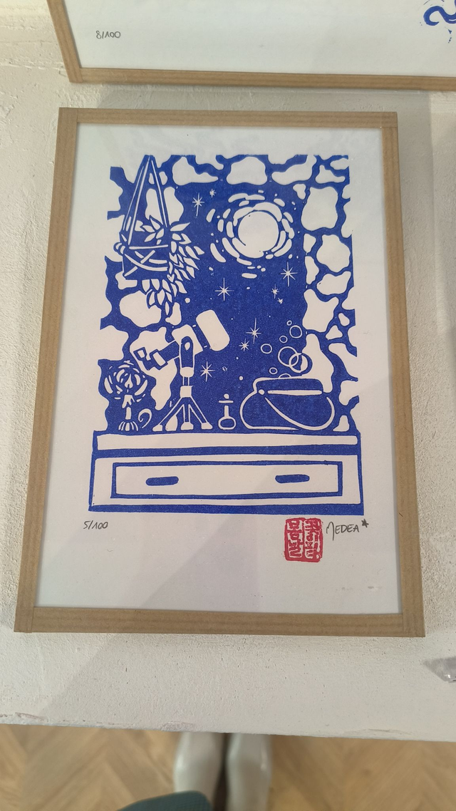 Labo encadrée bleu - Médéa 