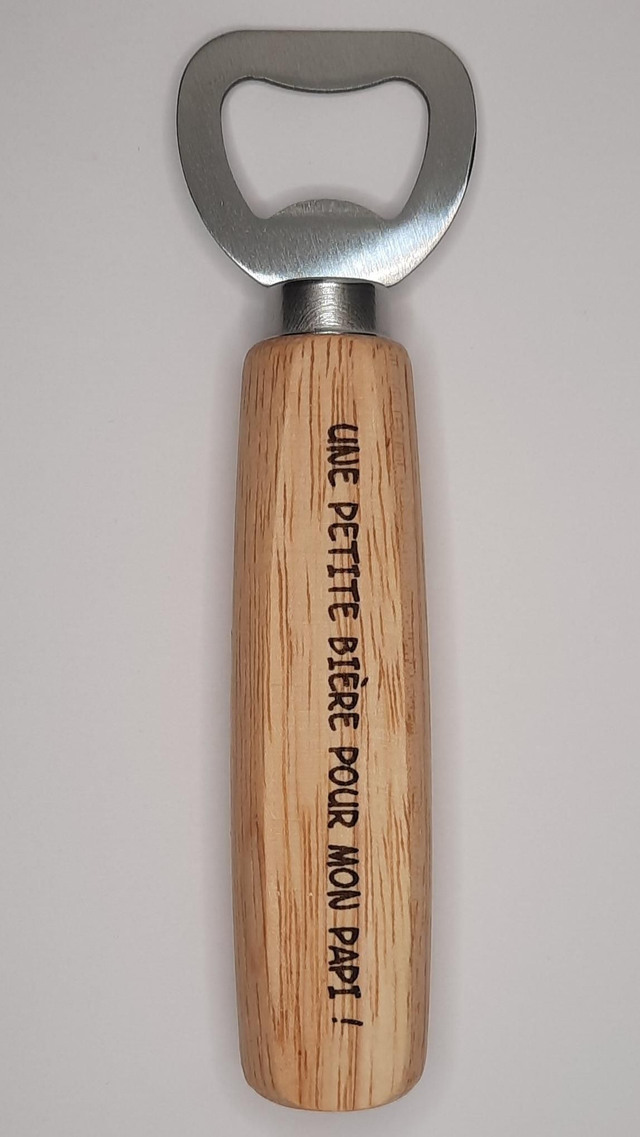 Décapsuleur en bois