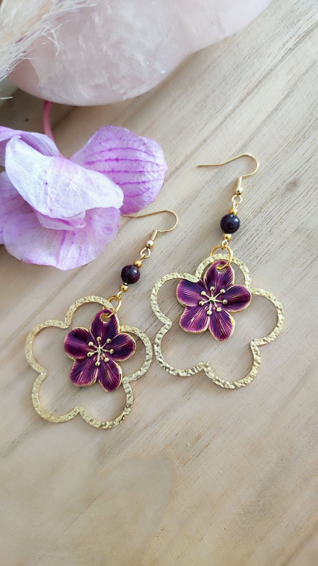 A Boucles d'oreilles "Flower" Grenat