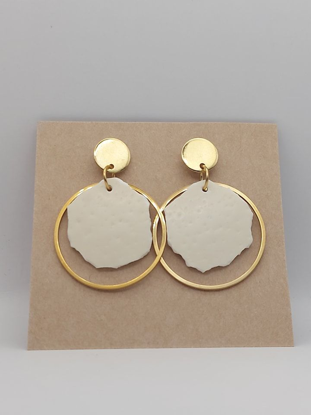 Pendantes à coquille d'autruche