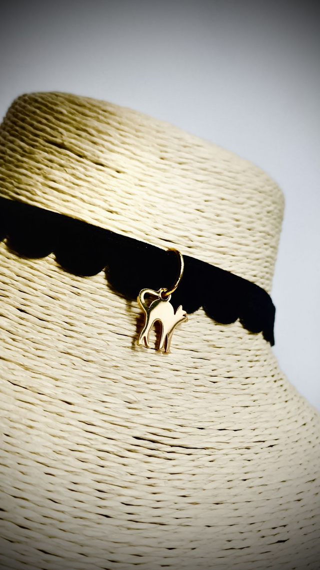 Ras-du-cou Chat noir (doré)