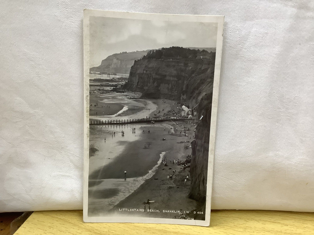 Shanklin, Littlestairs Beach, Isle of Wight, G. Dean &amp; Co. Ltd Bay Series postcard. Our Ref No. R648 £3.25