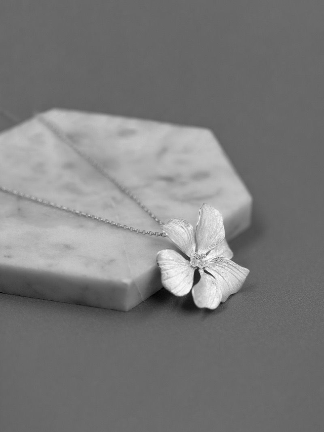 Peony Silver Necklace
