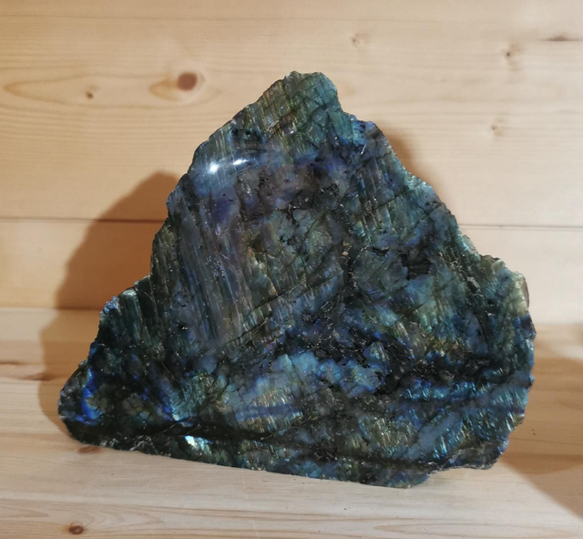 Labradorite poli 1 face