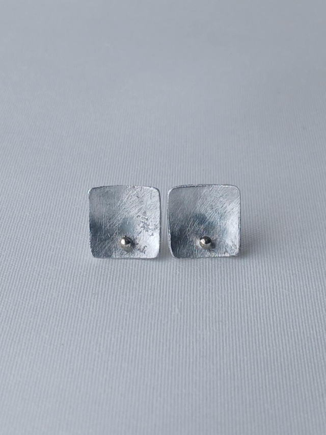 Textured Square Dome with Silver Ball