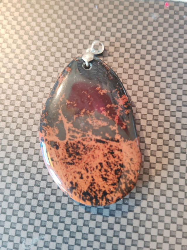 Pendentif obsidienne acajou 