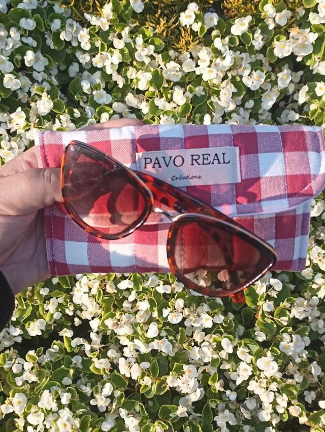 Pochette à lunettes Vichy rouge