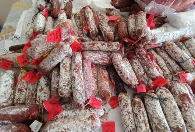 Lot C♡♡♡ : GOURMAND "Surprise" de 20 Saucissons