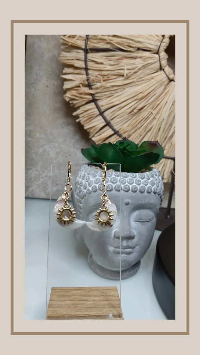 Boucles d&#039;oreilles &quot;la naturelle&quot; lune