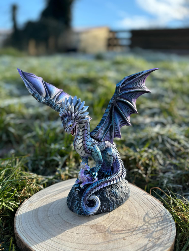 Dragon Violet