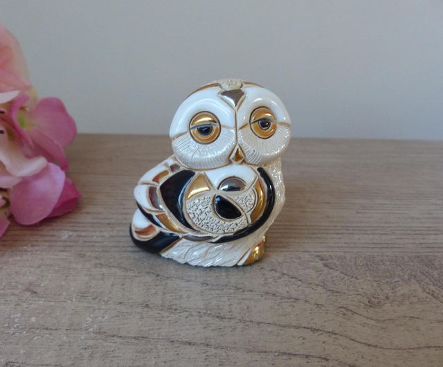 Figurine Miniature Chouette Effraie en Céramique Émaillée – Sculpture Artisanale De Rosa Peinte à la Main – Collection Animaux et Oiseaux