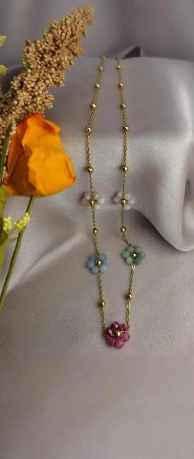 Collier Flora