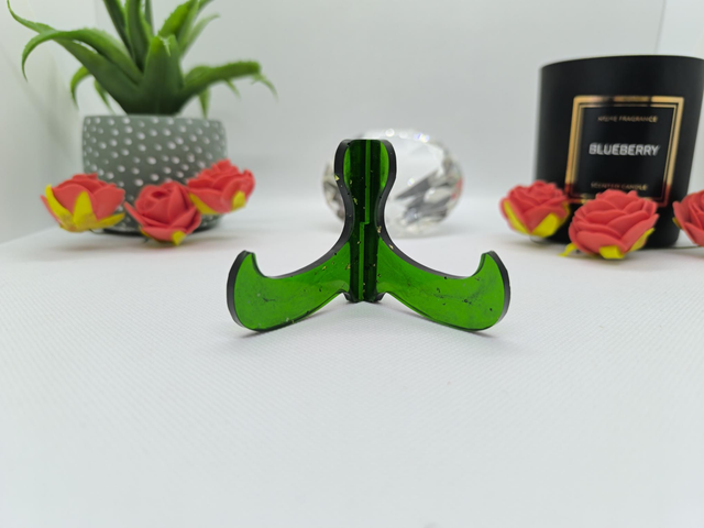 Porte téléphone transportable vert sapin feuilles d'or 