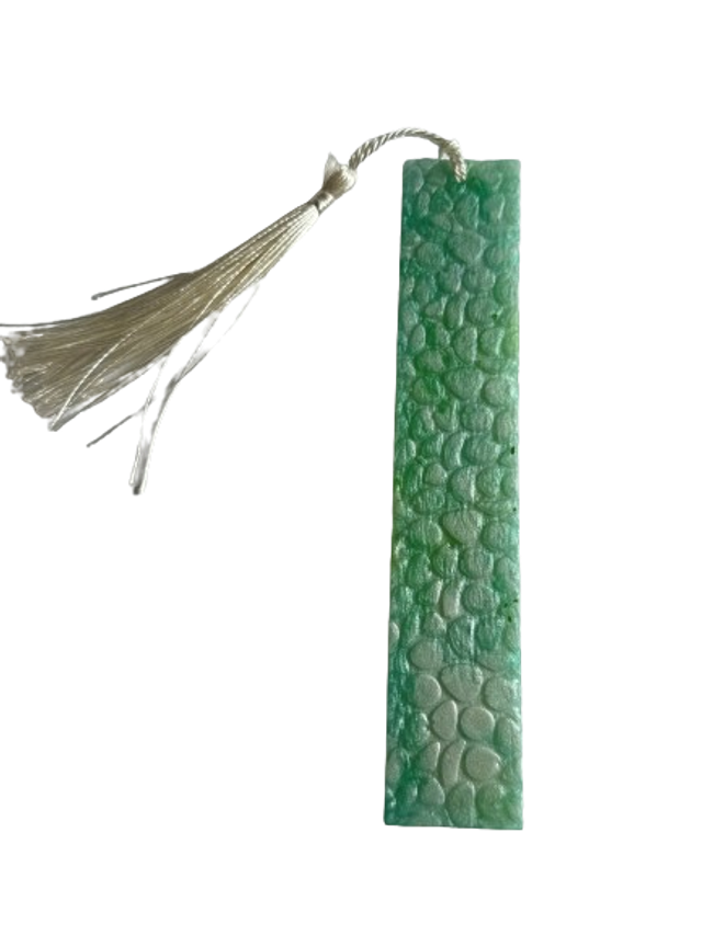 Marque page vert à motif écaille