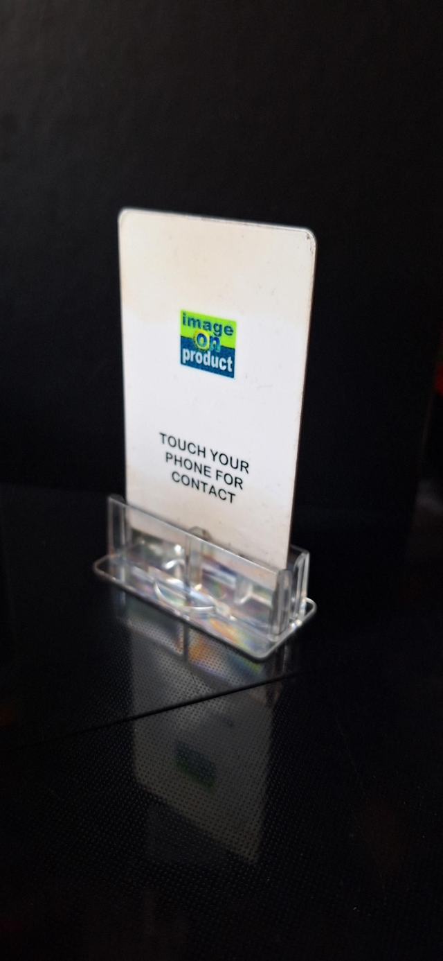 BASIC contactbytap Entry level 2social links 