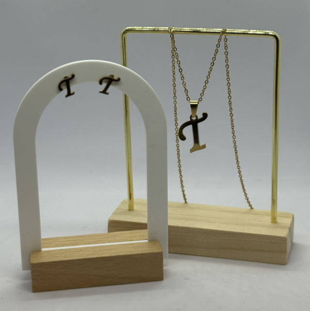 Ensemble collier x boucles d’oreilles Doré 