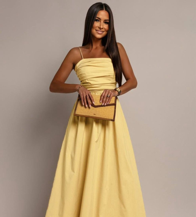 58-9. Robe longue bustier à bretelles fines