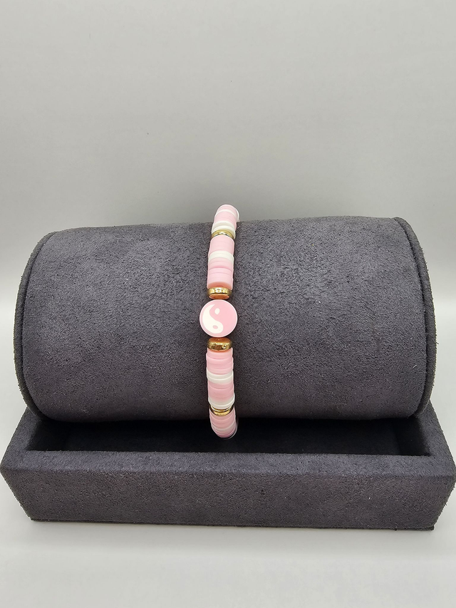 Heishi Clay Bead 'Yin-Yang' Bracelet.