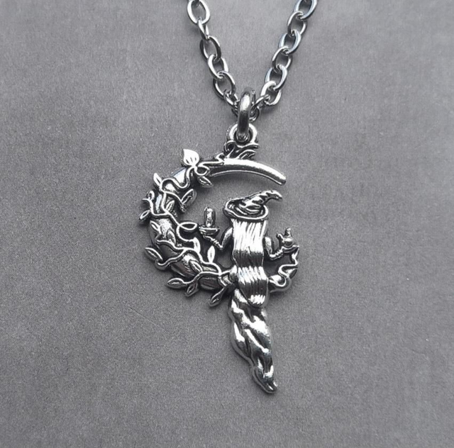 Fairytale Witch Metal Necklace 