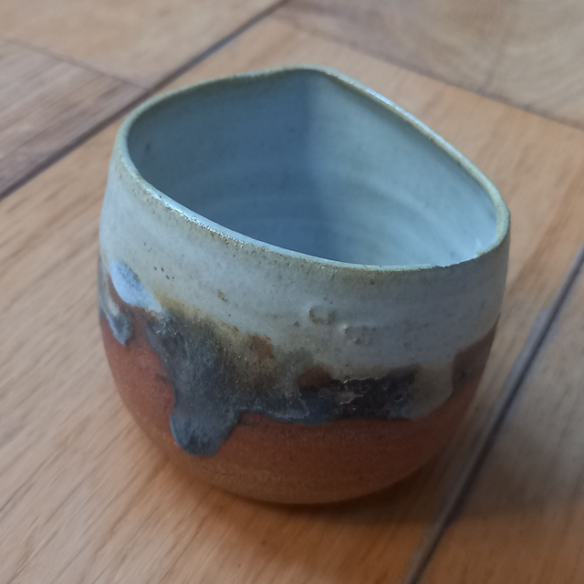 Petit verre presque rond 5