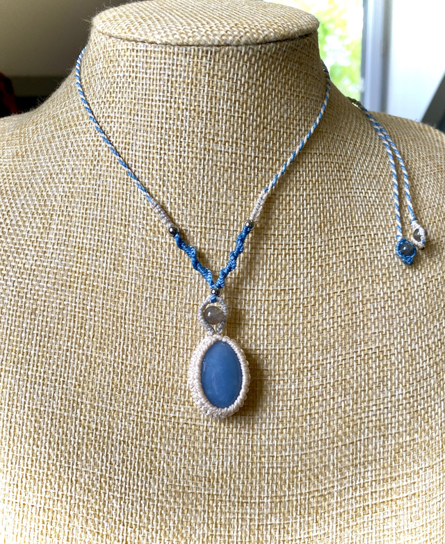 Collier ajustable Angélite 