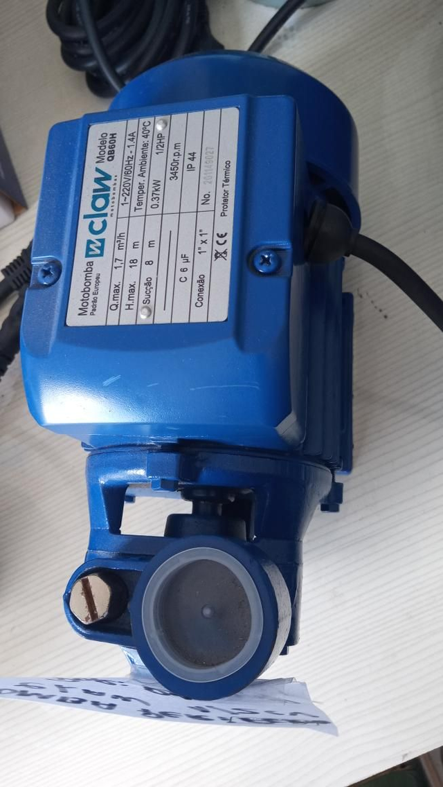 Bomba Periférica Claw 1/2 CV