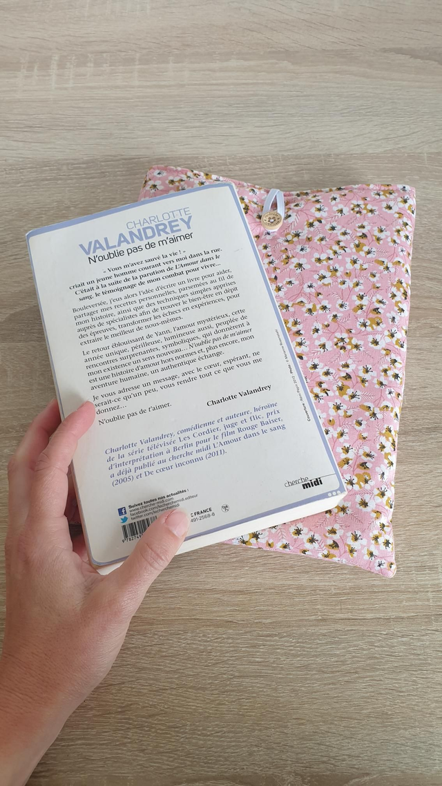 Pochette à livre POCHE ou BROCHE FLEURI ROSE