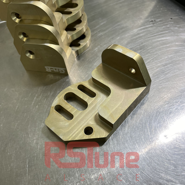 Support de wastegate à fixer sur culasse