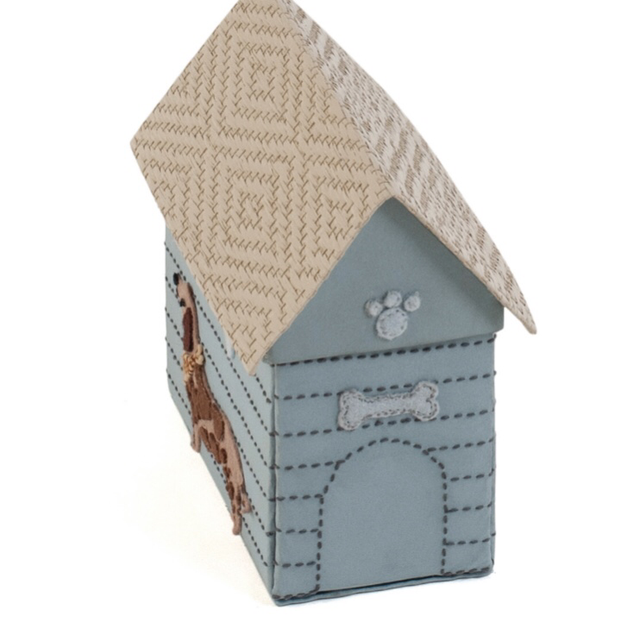 Victorian Rectangle Appliqué Dog Kennel sewing Kit