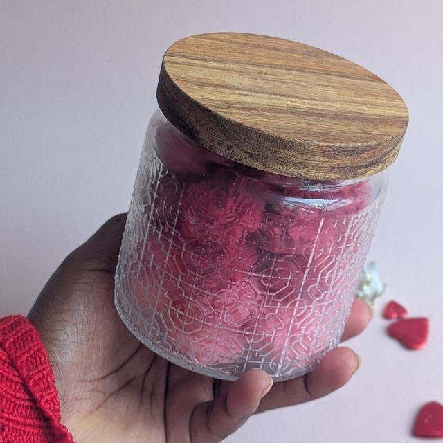 🌸 Coffret de 28 fondants – Linge Frais