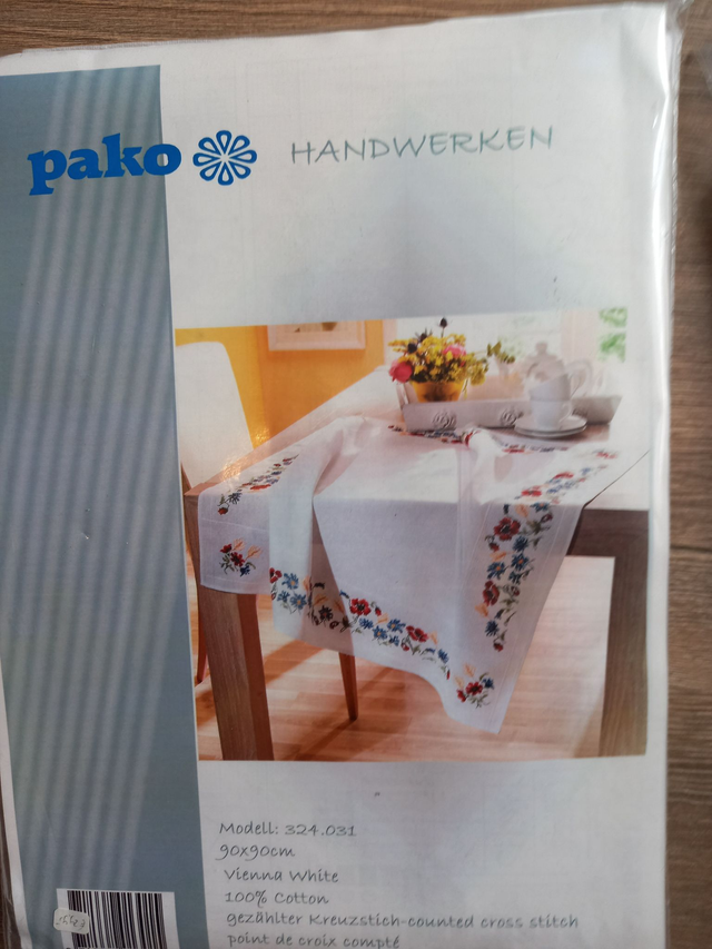 Dekservet 90 x 90 cm Pako (324031)