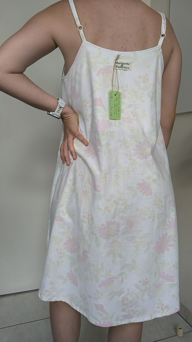 Robe fleurs claires - Taille 1