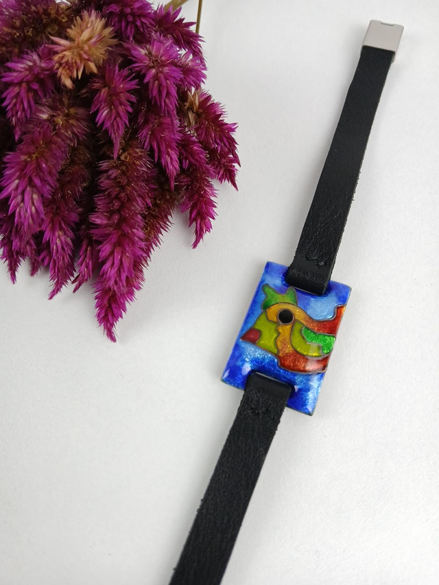 Bracelet émail cloisonné "la poule aux œufs"